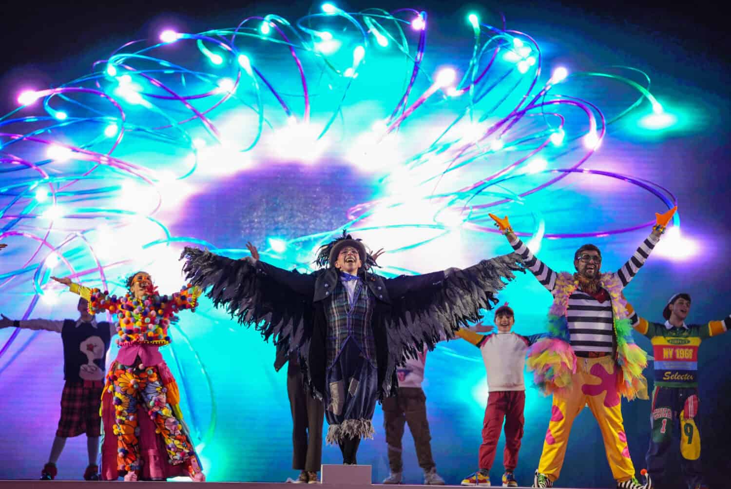 Espectáculo de circo y teatro en Madrid con artistas de clown y entretenimiento familiar.